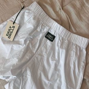 Daily Drills Poplin Resort Shorts - White